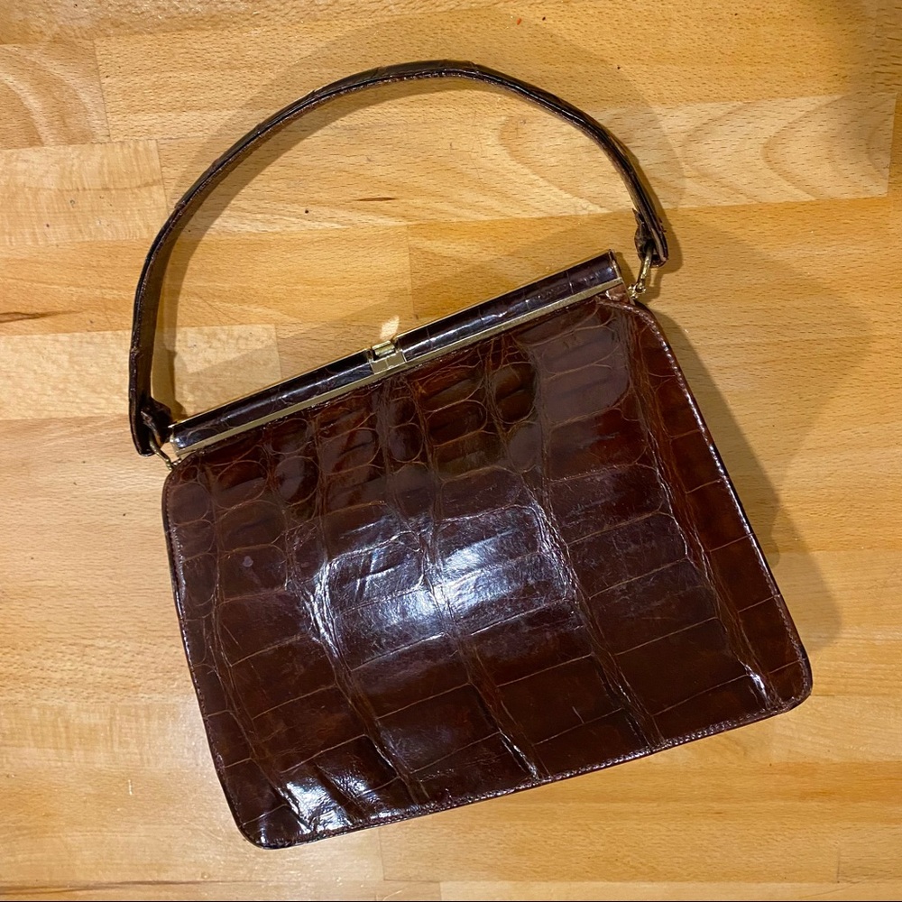 Vintage brown croc handbag